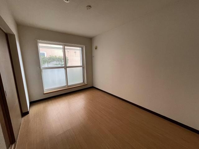 ピュアライフ亀田本町の物件内観写真