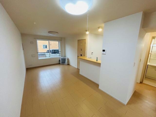 エルムプラシード９号館の物件内観写真