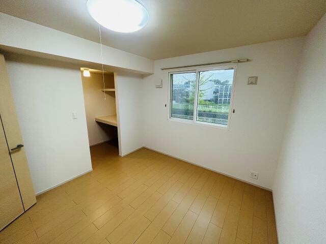 エルムプラシード９号館の物件内観写真