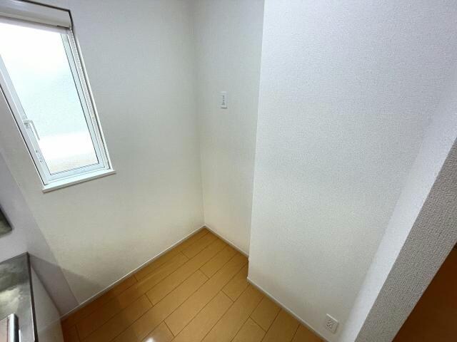 グロリアスカーサ本町の物件内観写真