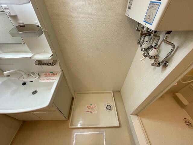 グロリアスカーサ本町の物件内観写真
