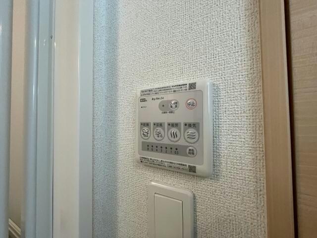 グロリアスカーサ本町の物件内観写真