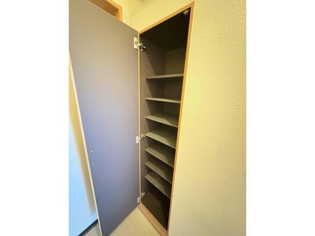 レジデンスkoueiの物件内観写真