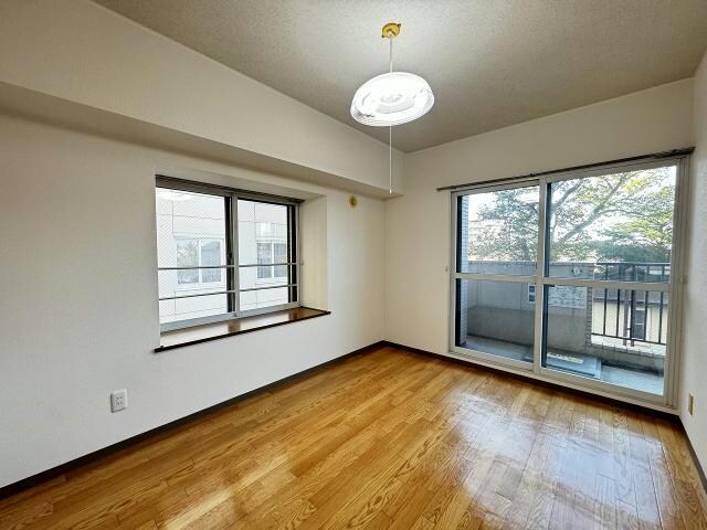 ミリオンパレス駒場の物件内観写真