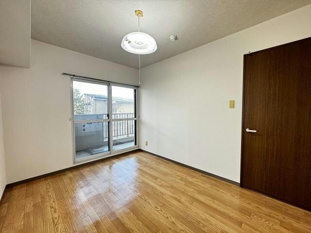 ミリオンパレス駒場の物件内観写真