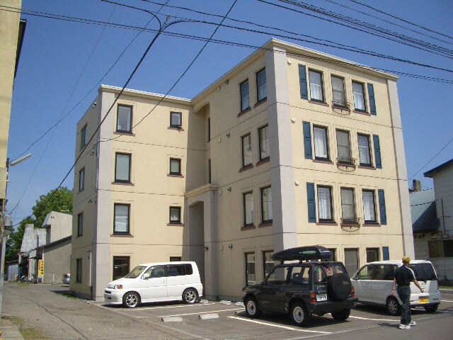 アリエーテ千代台の物件外観写真