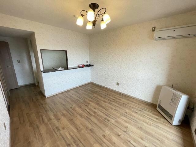 NEW PIAZZAの物件内観写真