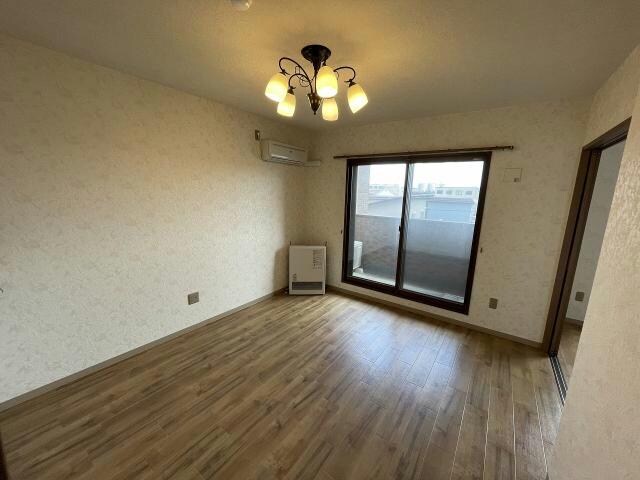 NEW PIAZZAの物件内観写真