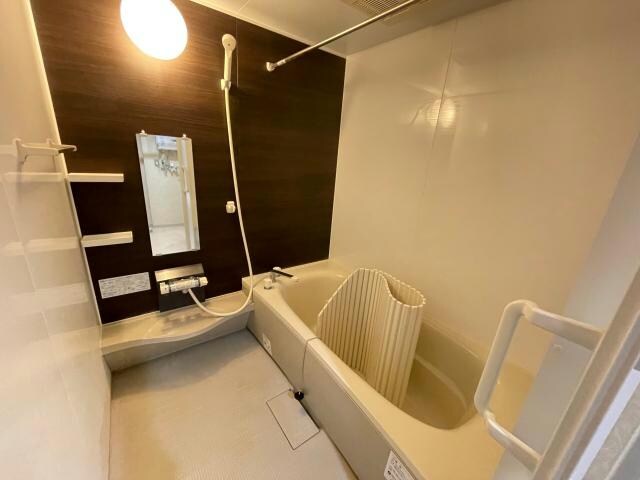 NEW PIAZZAの物件内観写真