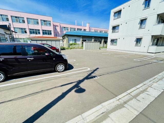 D-room湯川の物件外観写真