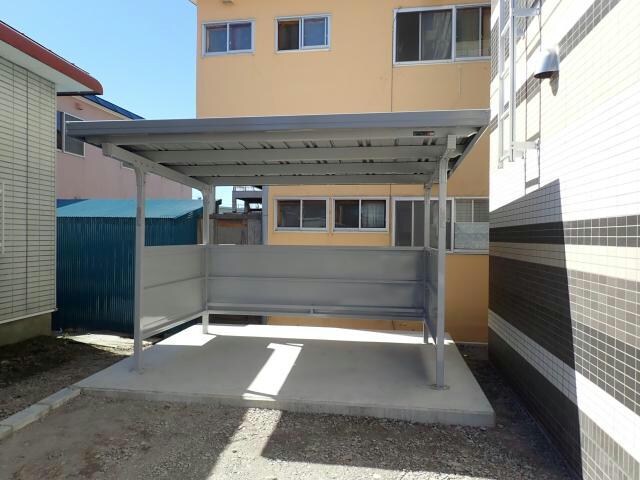 パレ・ドゥ・ヴォーグⅡの物件外観写真