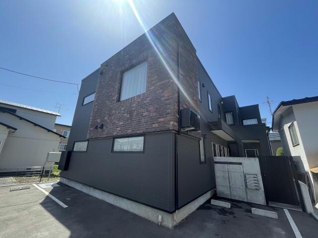 中道テラスの物件外観写真