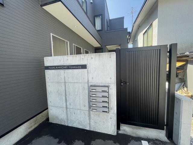 中道テラスの物件外観写真