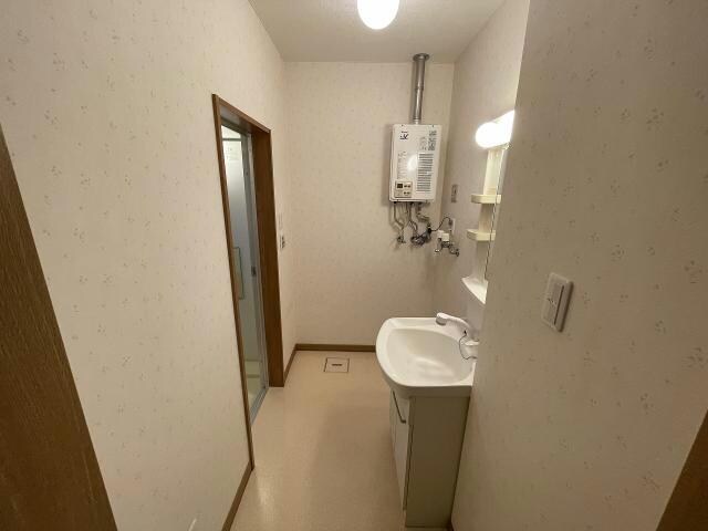 Sakura Apartmentsの物件内観写真