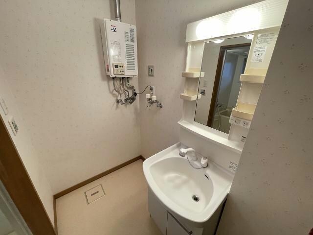 Sakura Apartmentsの物件内観写真