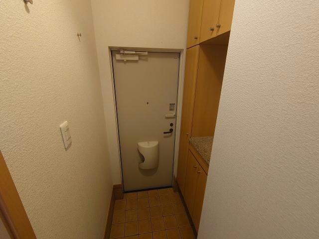 TERRACE HOUSE Eの物件内観写真