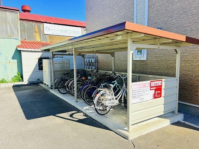 TERRACE HOUSE Eの物件外観写真