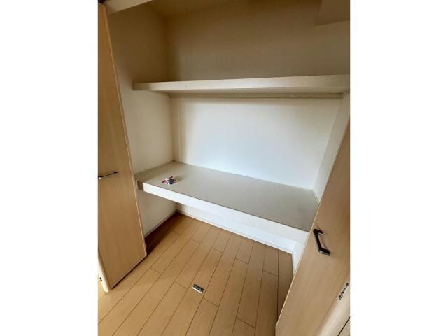 リバーサイドフィオーレの物件内観写真