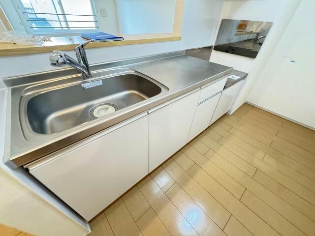 リバーサイドフィオーレの物件内観写真