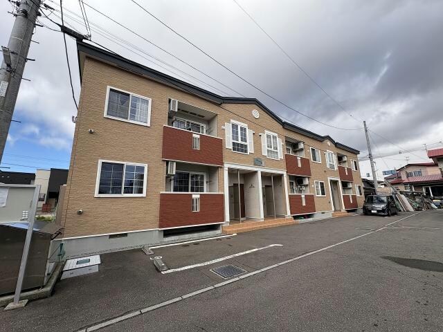 グランカーサの物件外観写真