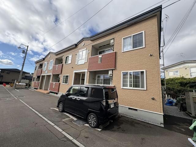 グランカーサの物件外観写真