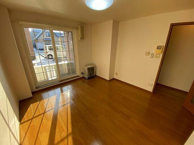 ベルクール石川2号館の物件内観写真