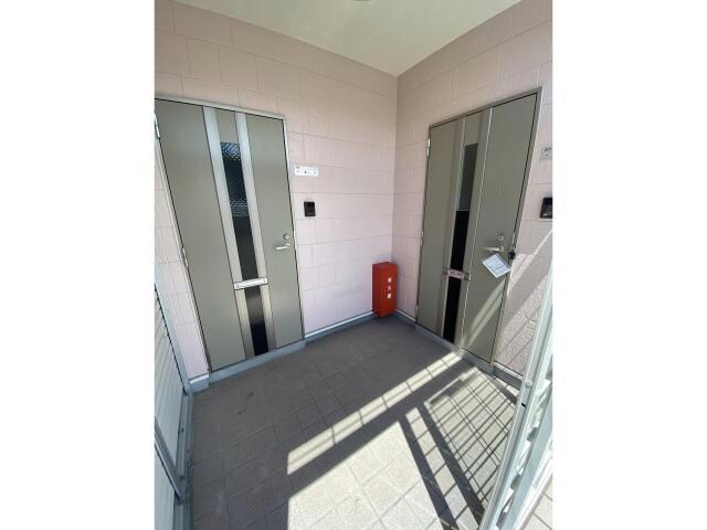 ベルクール石川2号館の物件外観写真