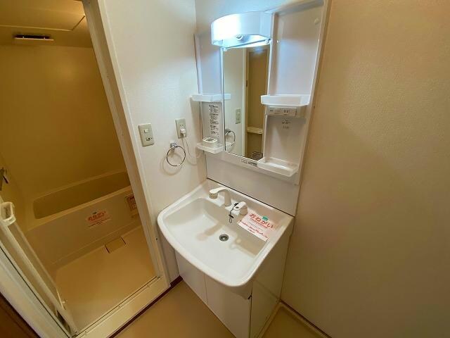 ベルクール石川2号館の物件内観写真