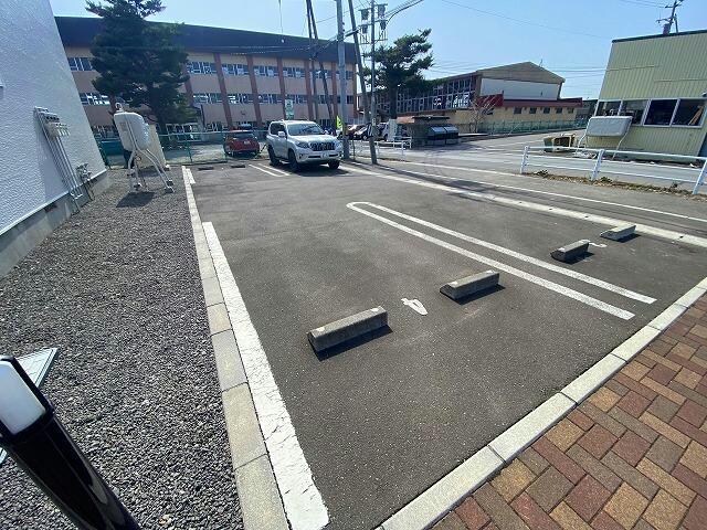 キャトルセゾンDの物件外観写真