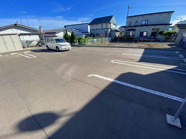 クレアドルーンの物件外観写真