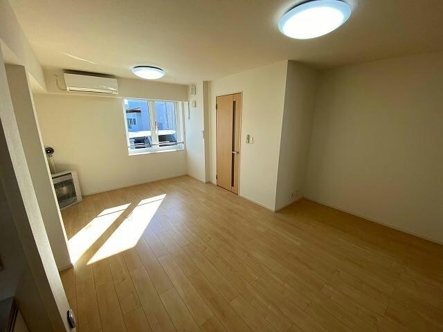 クレアドルーンの物件内観写真