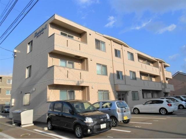 ラヴィドールⅡの物件外観写真