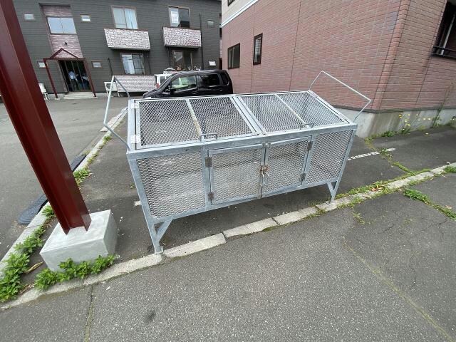 メゾンドフラッシュⅡの物件外観写真