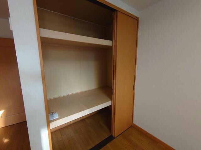 ハイツピレニーの物件内観写真