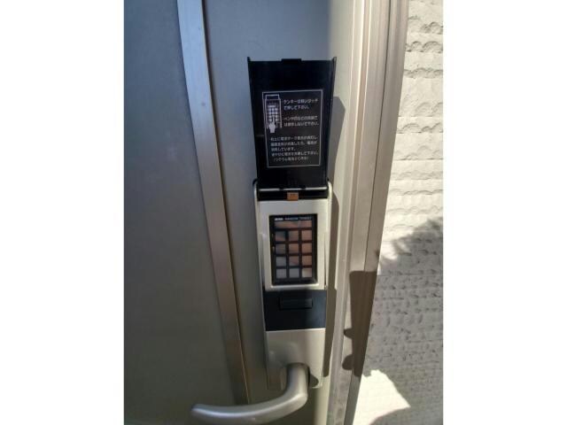 クローバーライフ昭和の物件外観写真