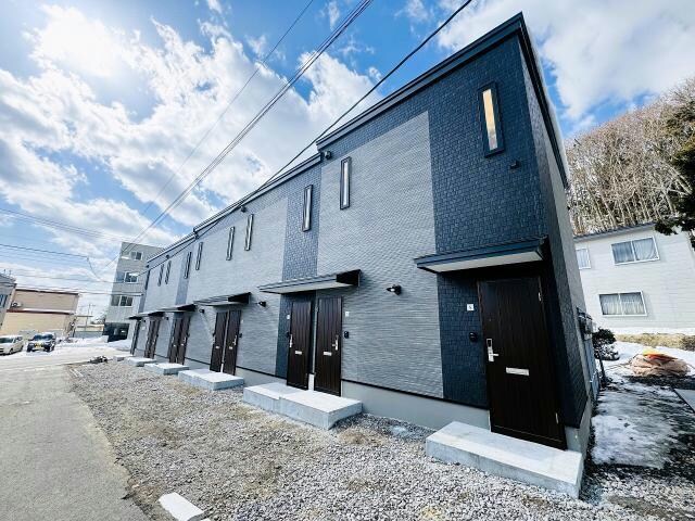 CROSS ROADの物件外観写真