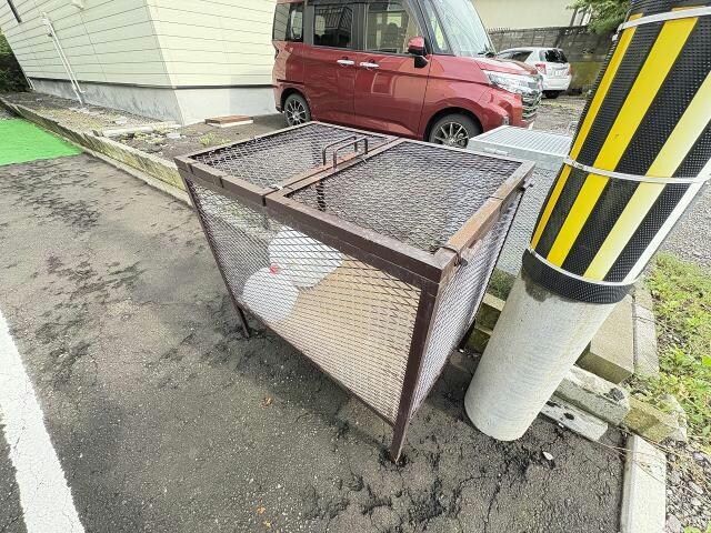 パルティールⅥの物件外観写真