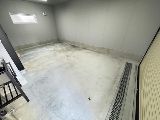 BASE Gの物件外観写真