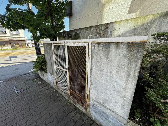 マンションPASSOの物件外観写真