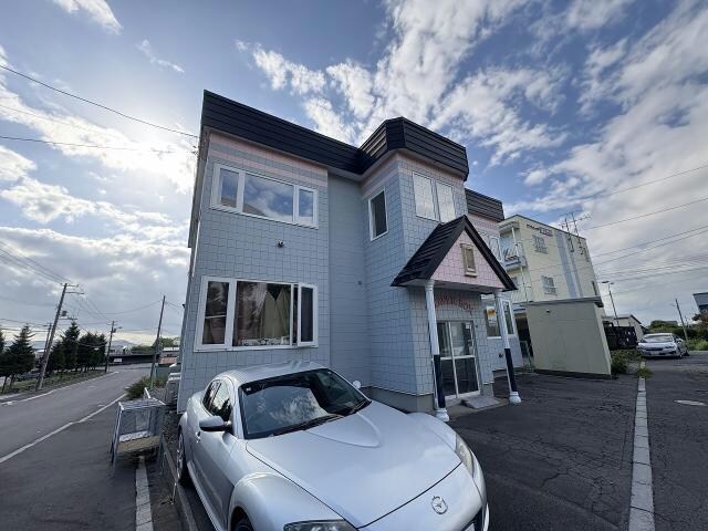 フラワーBOXの物件外観写真