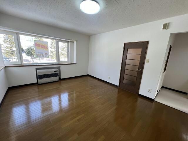 フラワーBOXの物件内観写真