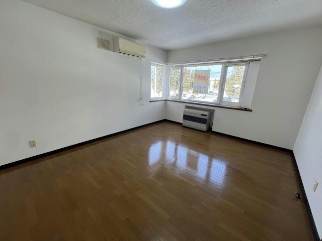 フラワーBOXの物件内観写真