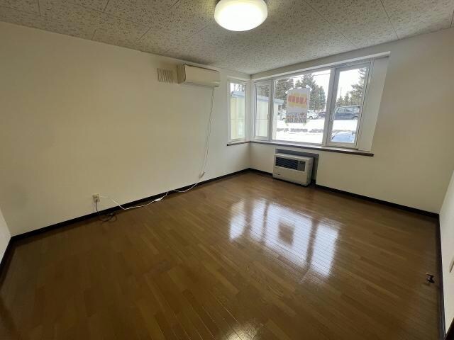 フラワーBOXの物件内観写真