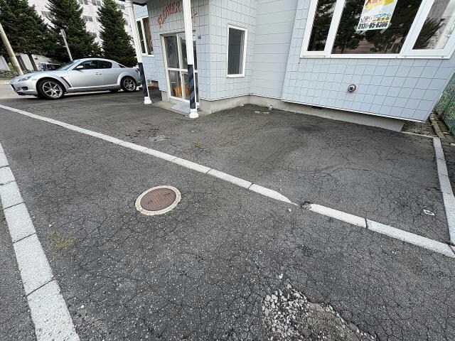 フラワーBOXの物件外観写真