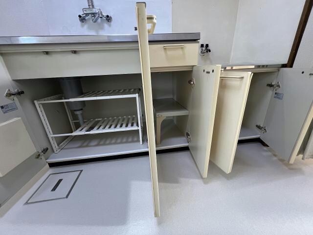 フラワーBOXの物件内観写真