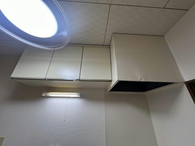 フラワーBOXの物件内観写真