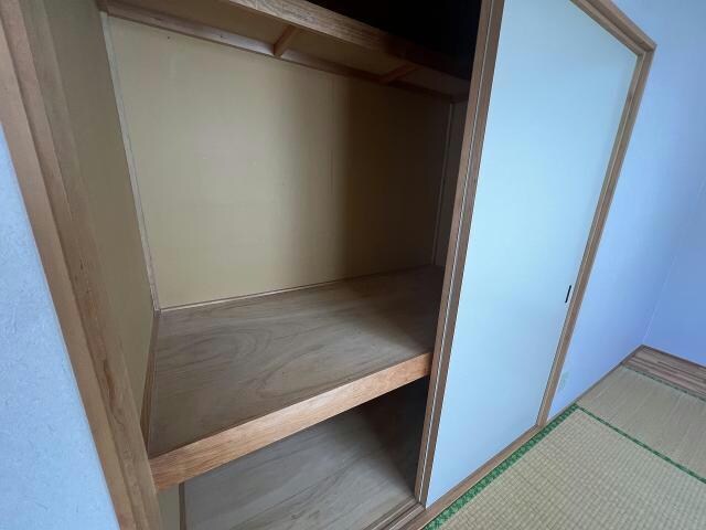 フラワーBOXの物件内観写真