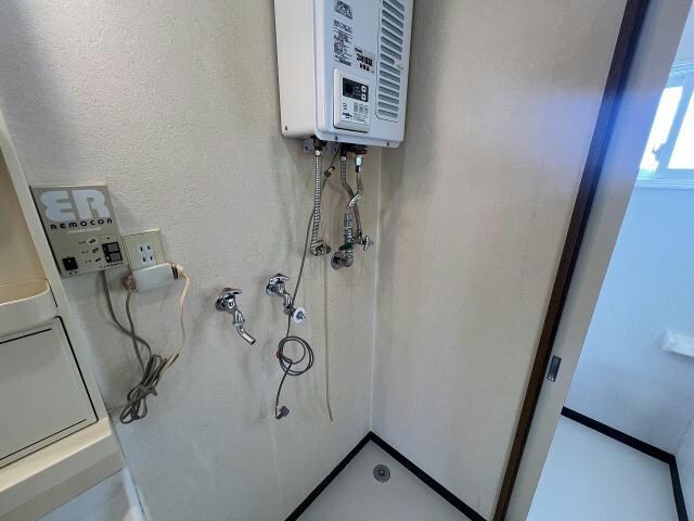 フラワーBOXの物件内観写真