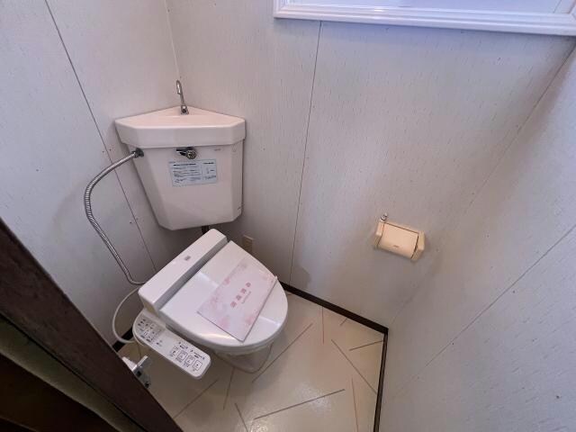 フラワーBOXの物件内観写真