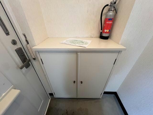 フラワーBOXの物件内観写真